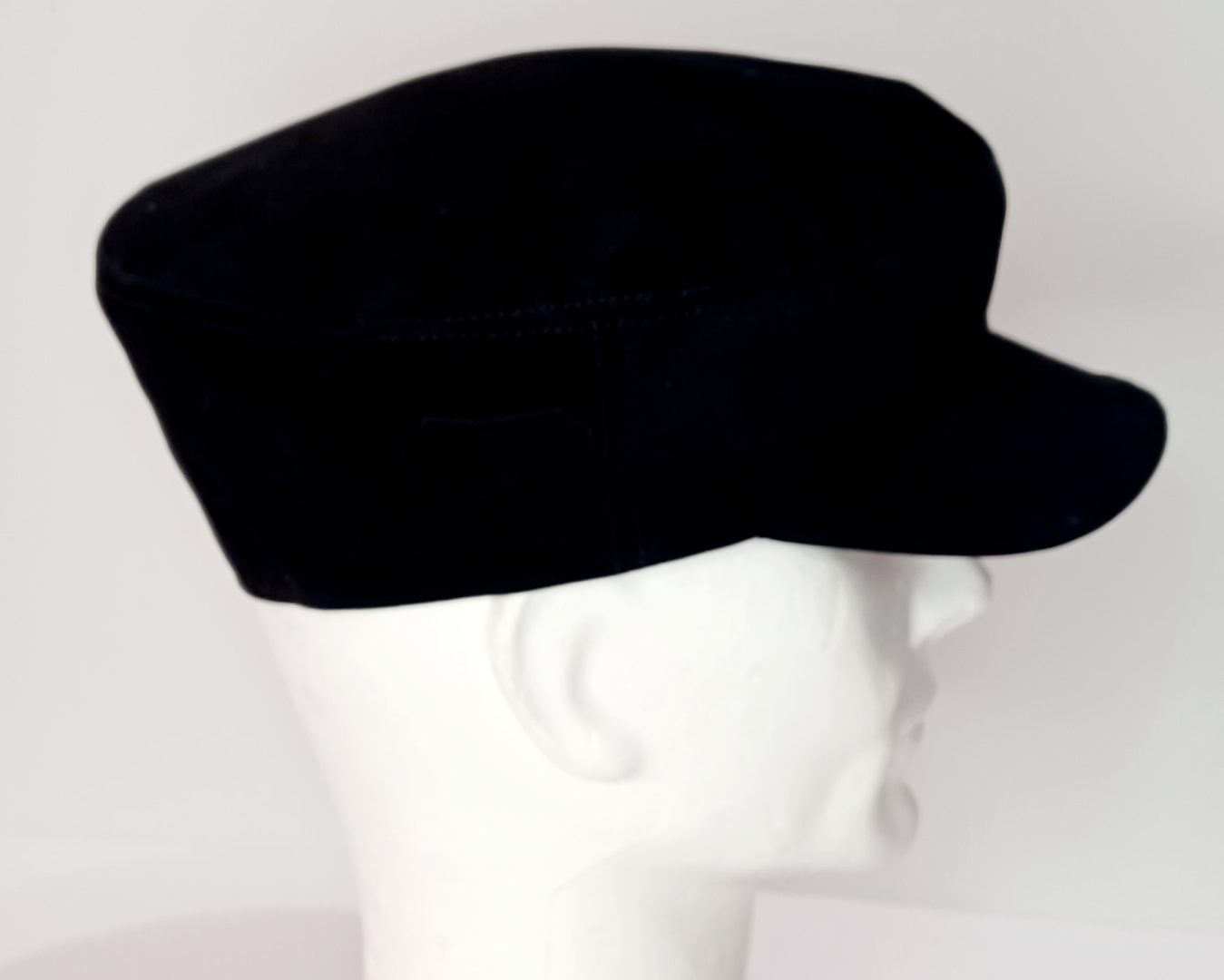 Casquette en Suédine Noire – Série Limitée – Mufuankolo – Image 5